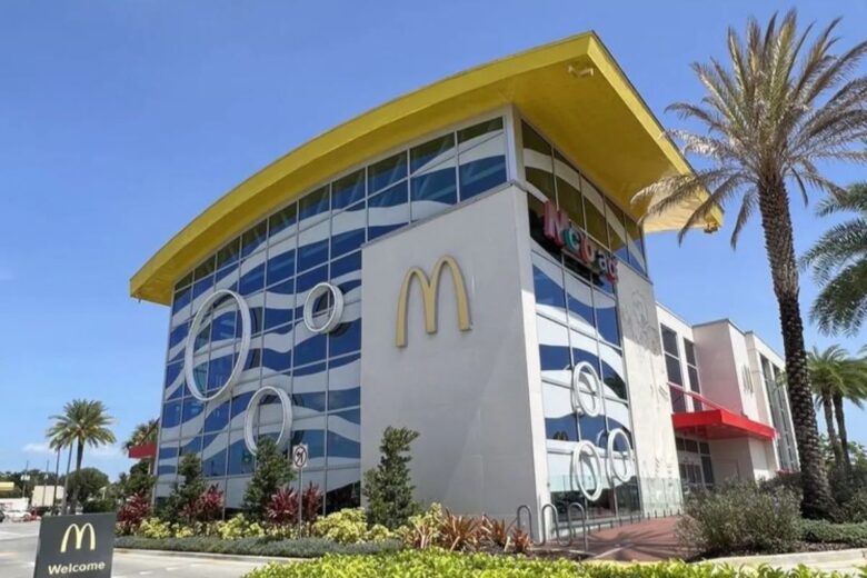 he World’s Largest McDonald’s